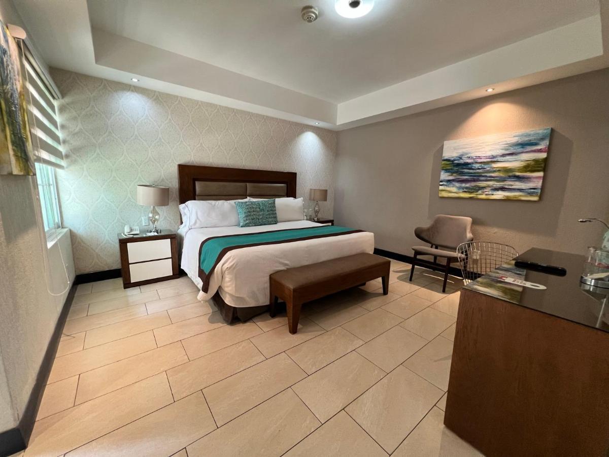 Áurea Hotel&Suites Zapopan Esterno foto