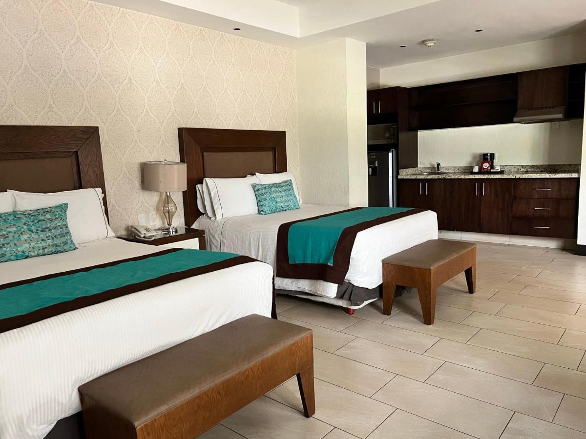 Áurea Hotel&Suites Zapopan Esterno foto
