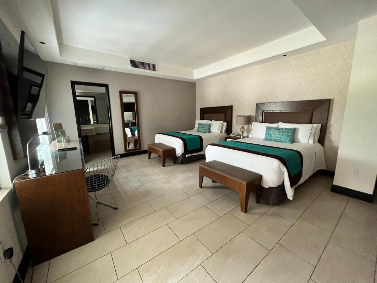 Áurea Hotel&Suites Zapopan Esterno foto