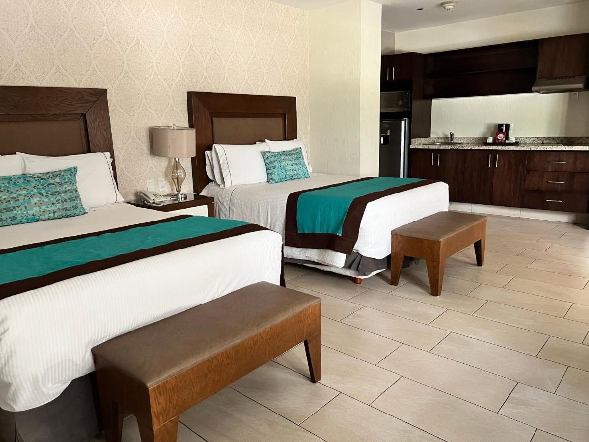 Áurea Hotel&Suites Zapopan Esterno foto