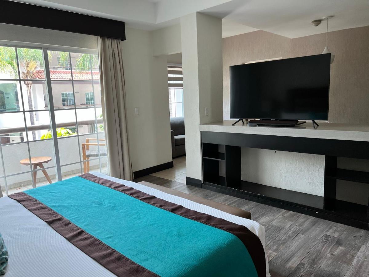 Áurea Hotel&Suites Zapopan Esterno foto